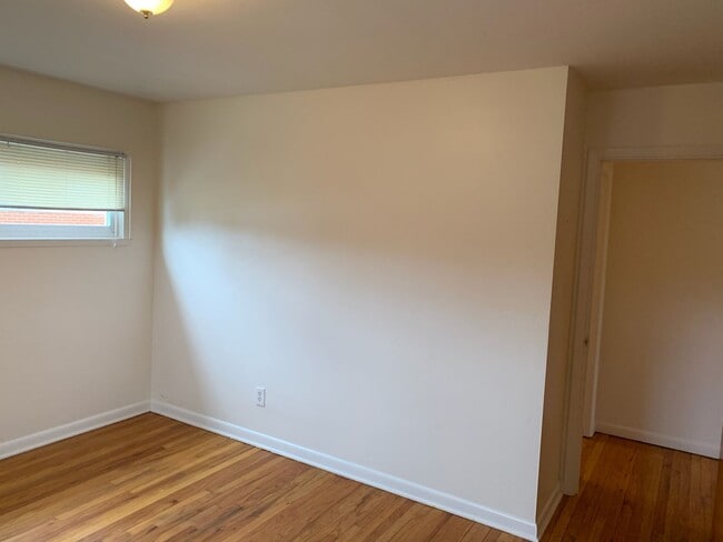 Foto del edificio - Well Kept Duplex in the Shaler Area