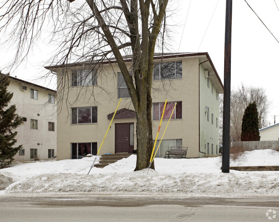 Foto del edificio - 464 Pullman Ave S