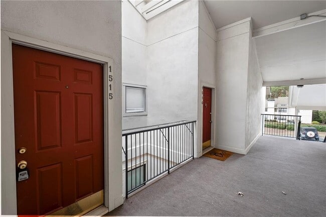 Building Photo - 1515 Huntingdon Chase