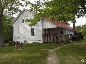 Building Photo - 2257 Columbia Rd