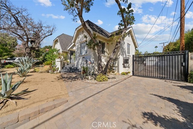 Primary Photo - 1300 Dorothy Dr