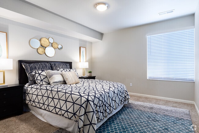 2BR, 1BA - 950SF - Aspen Village Apartment Homes