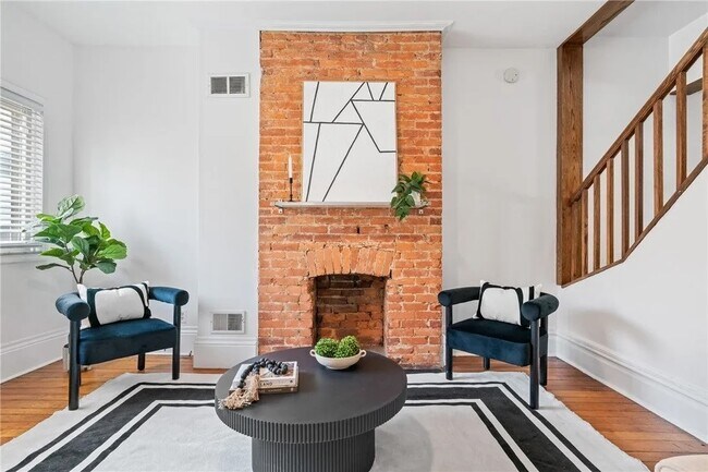 Foto del edificio - 3817 Howley St