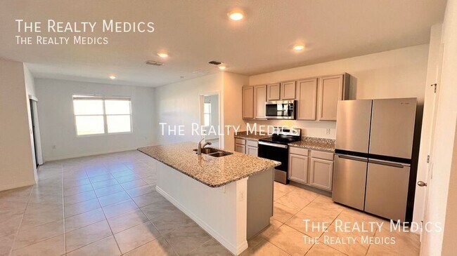 Building Photo - 5239 Mahogany Dr