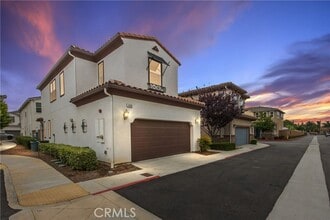 Building Photo - 1438 Madrid Dr