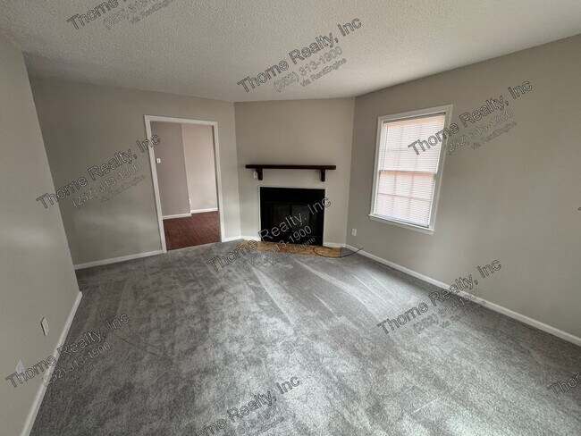 Foto del edificio - 2255 Sherwood Ave
