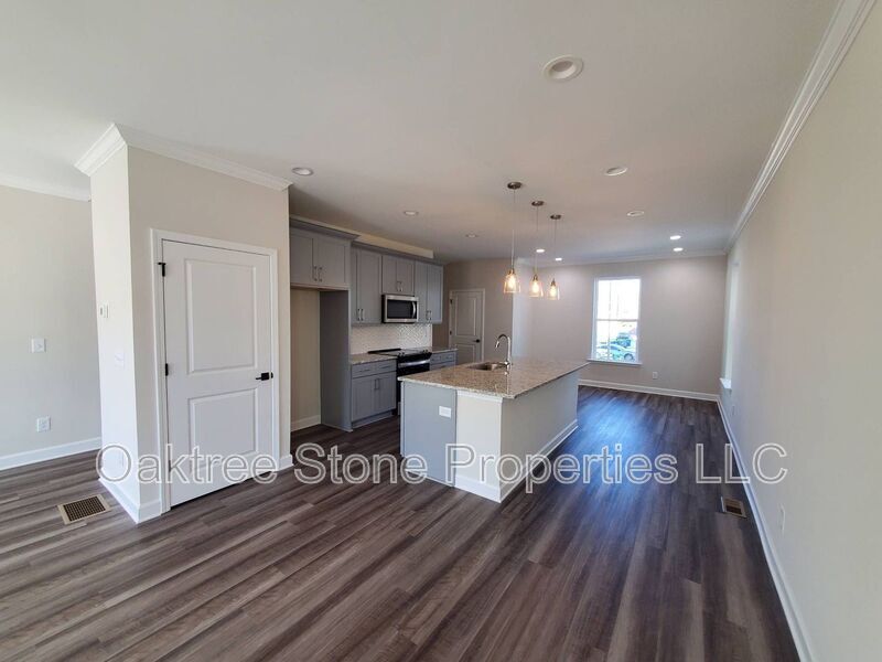 Foto principal - 2589 Ocean Walk Dr