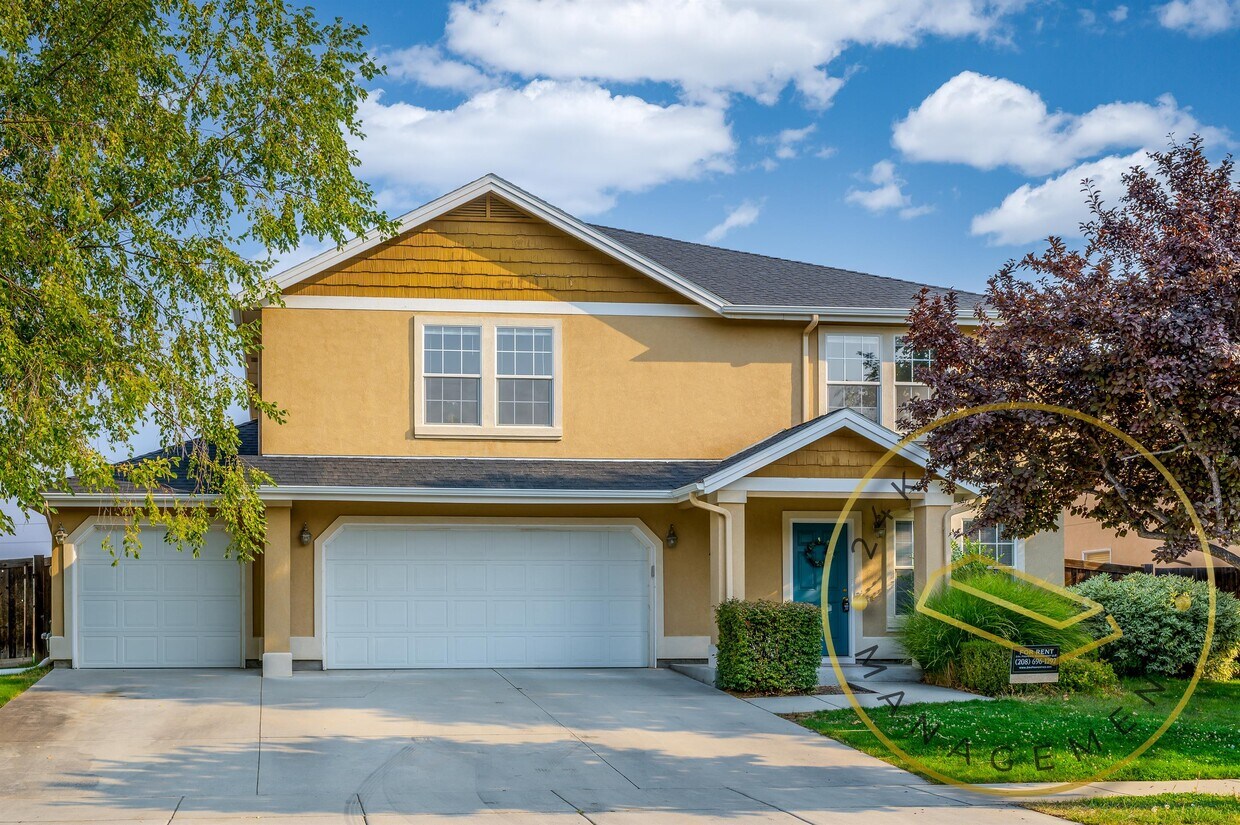 Foto principal - 1056 E Grand Canyon St