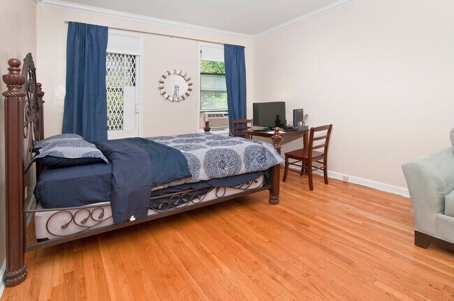 Foto del edificio - 1581 1st Ave