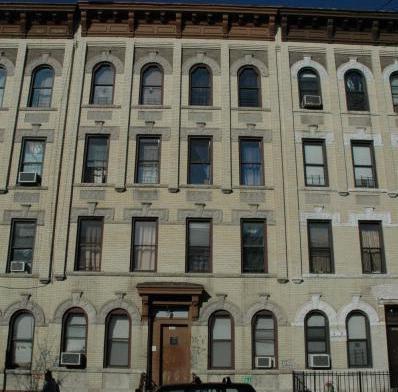 Primary Photo - 1235 Halsey St