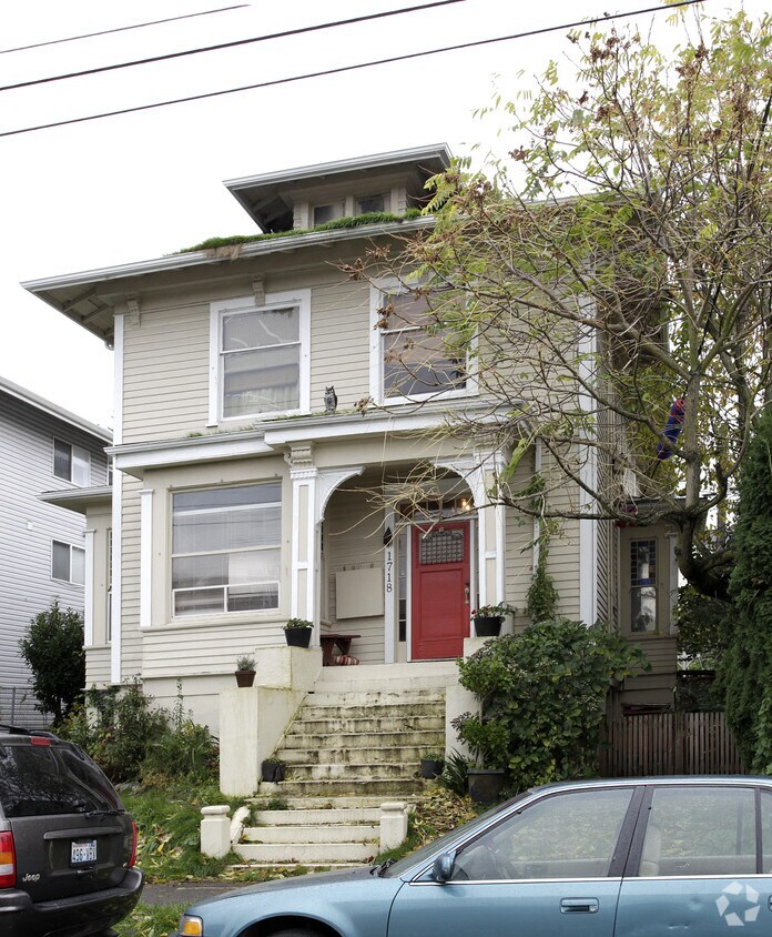 Building Photo - 1718 12th Ave S