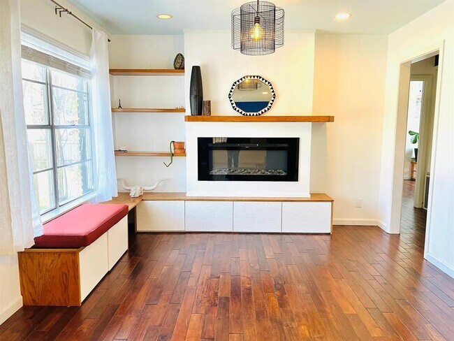 Foto del edificio - 2203 N Plains Ave
