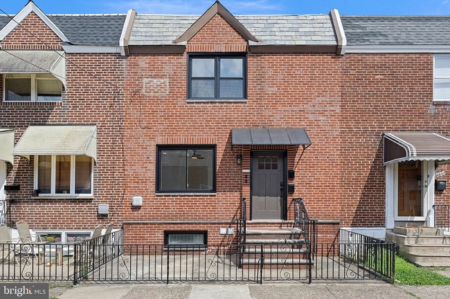 Building Photo - 1829 S Newkirk St