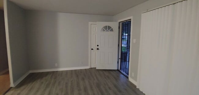 Foto del edificio - 5817 N 32nd St