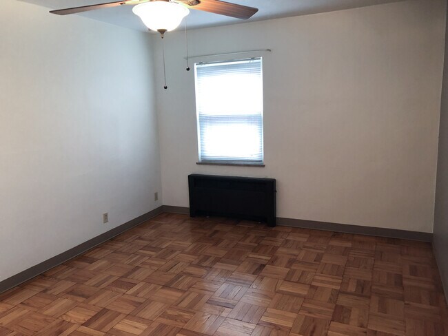 Building Photo - 4233 28th St
