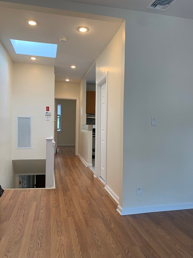 Skylight in the Hallway - 150-14 Grand Central Pkwy