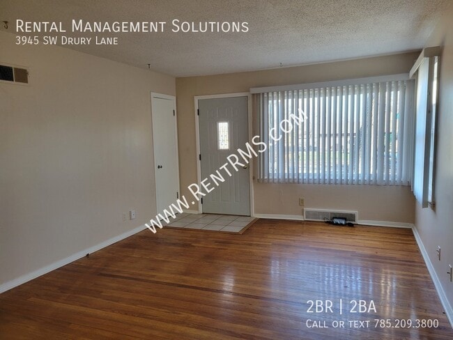 Building Photo - 3945 SW Drury Ln