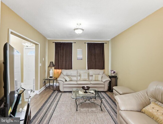 Foto del edificio - 3406 Erdman Ave