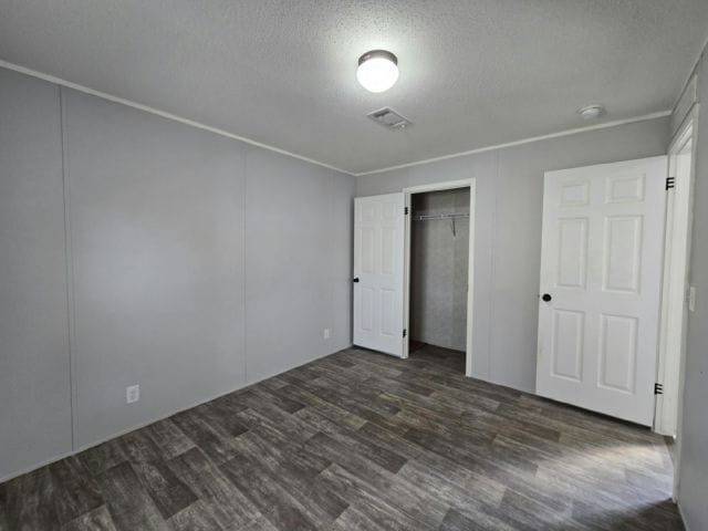 Foto del edificio - 6 Forest Ln
