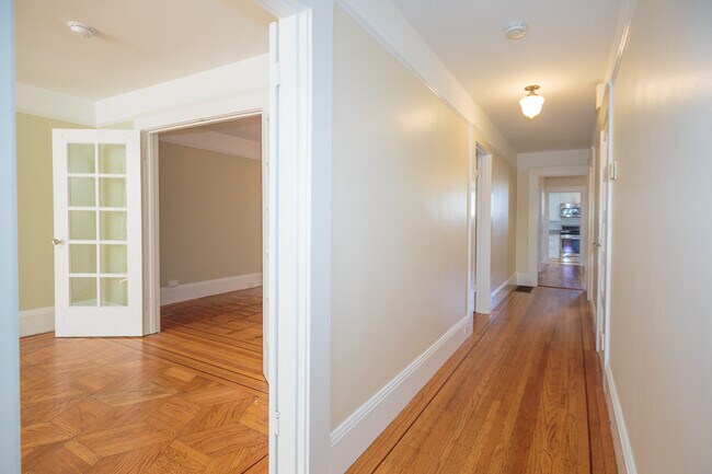 Building Photo - 36A Gladys Street