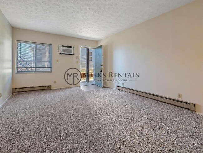 Interior Photo - Burgess