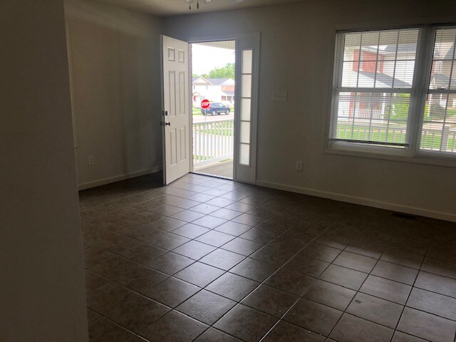 Foto del edificio - 1718 W Sunstone Dr
