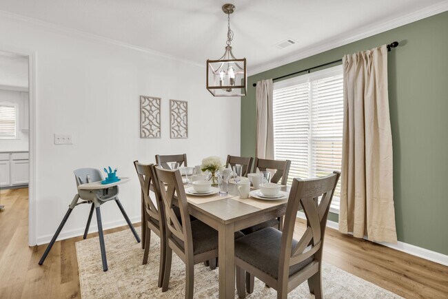 Foto del edificio - 1312 Centerfield Ct