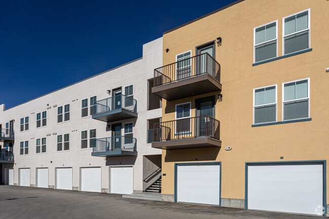 Garage Parking - Vida at Daybreak Phase 1