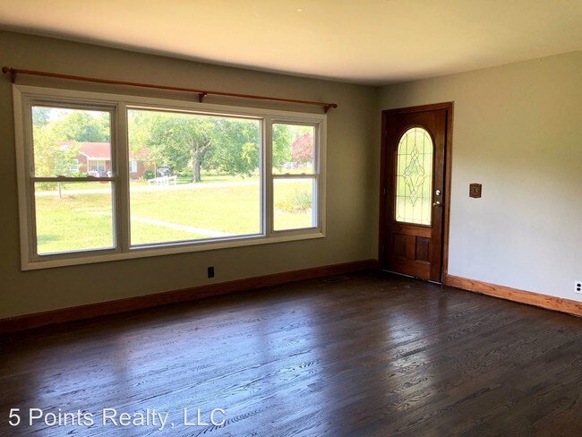 Foto del edificio - 3 br, 1.5 bath House - 701 Canton Pass