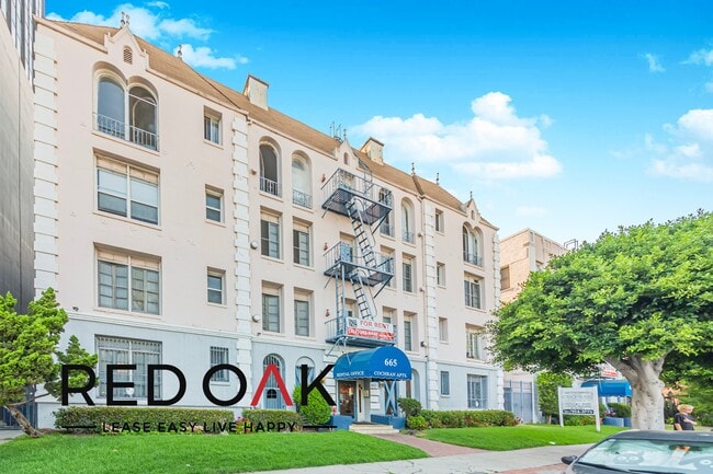 Foto del edificio - 665 Cochran Ave