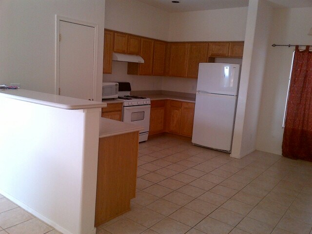 Building Photo - 1115 S Floral Ridge Way