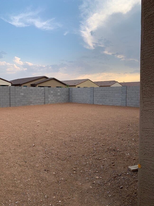 Foto del edificio - New Home at North Copper Canyon! Built in ...