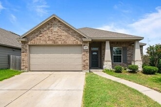 Building Photo - 2101 Spoonbill Dr