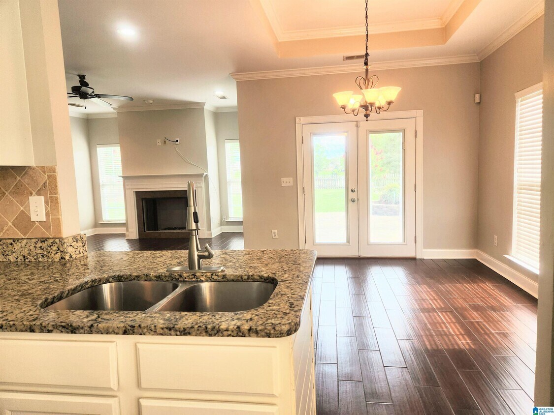Foto principal - 342 Creekside Ln
