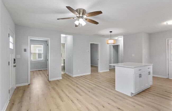 Foto del edificio - 307 Beechwood Ave