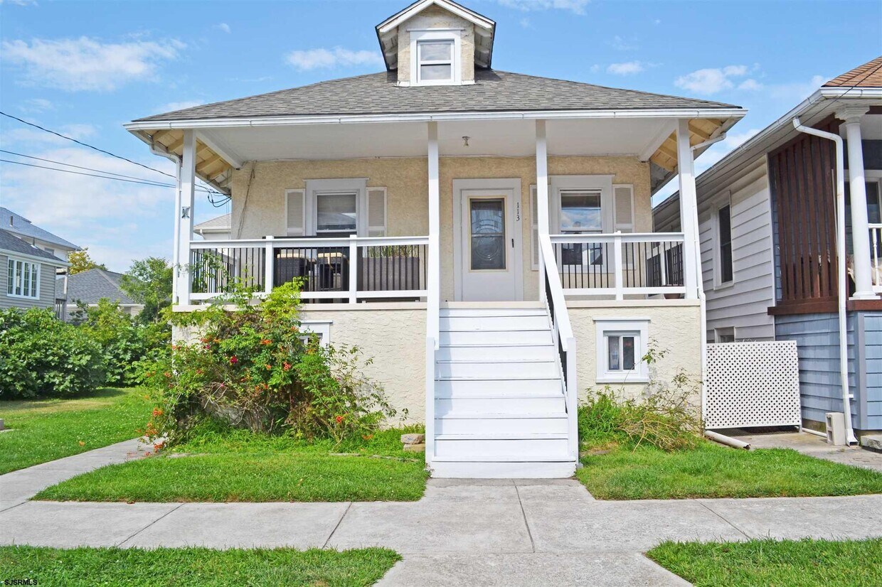 Foto principal - 113 N Harvard Ave