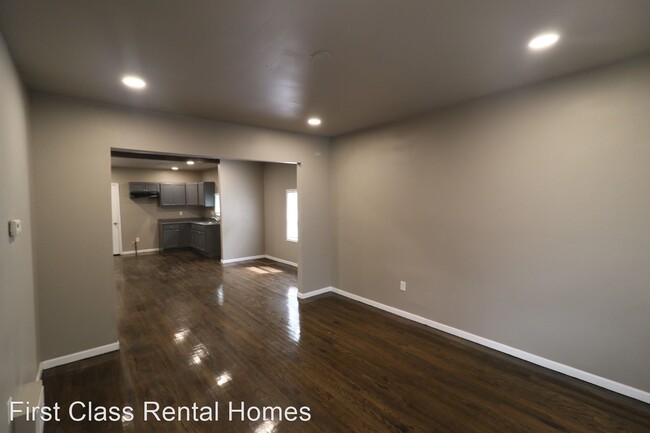 Foto del edificio - 4 br, 1.5 bath House - 1207 Taft St