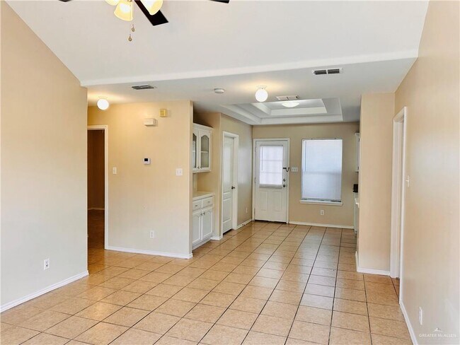 Foto del edificio - 2105 W Western Dr