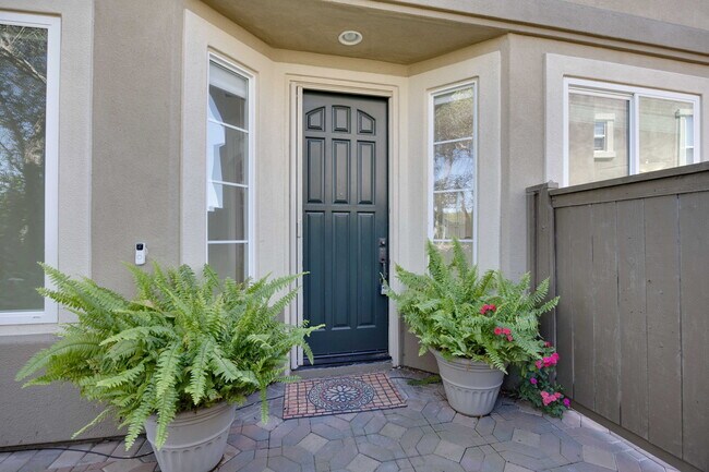 Foto del edificio - 7479 Mermaid Ln