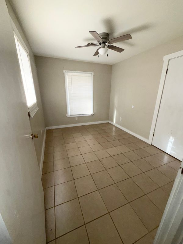 Foto del edificio - 300 Cedar St