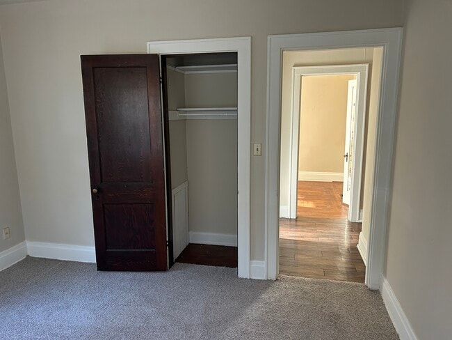 Sala de estar - 170 Ward Ave