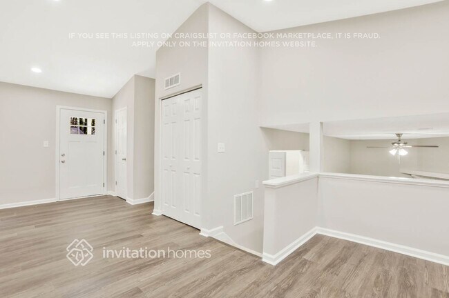 Foto del edificio - 5419 Martins Crossing Rd