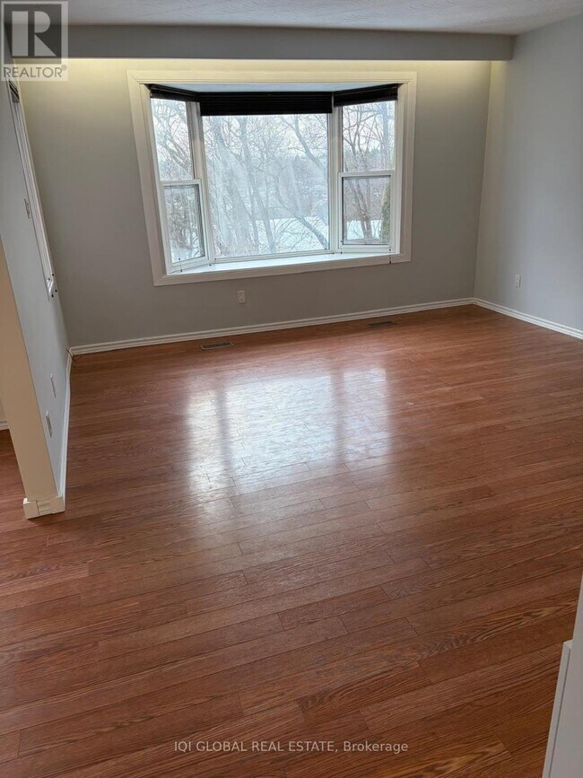 Photo du bâtiment - 452 Elizabeth St