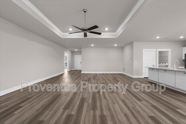 Building Photo - 3136 Silver Maple Dr