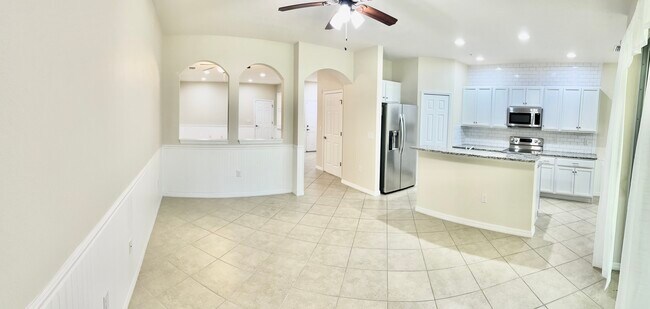 Foto del edificio - 5458 Soapstone Pl