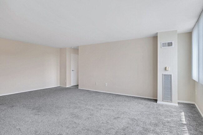 Foto del edificio - The Phoenix Apartments