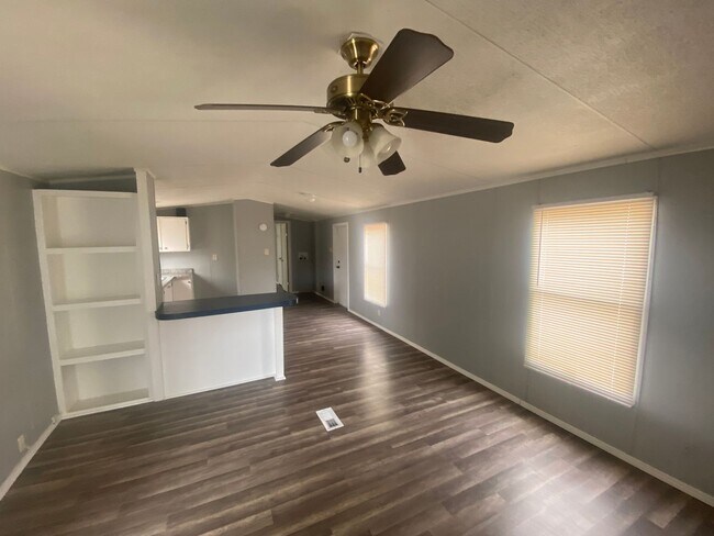 Building Photo - Infinity Park