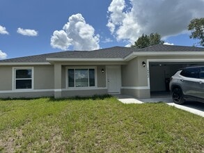 Building Photo - 14962 SW 31st Pl
