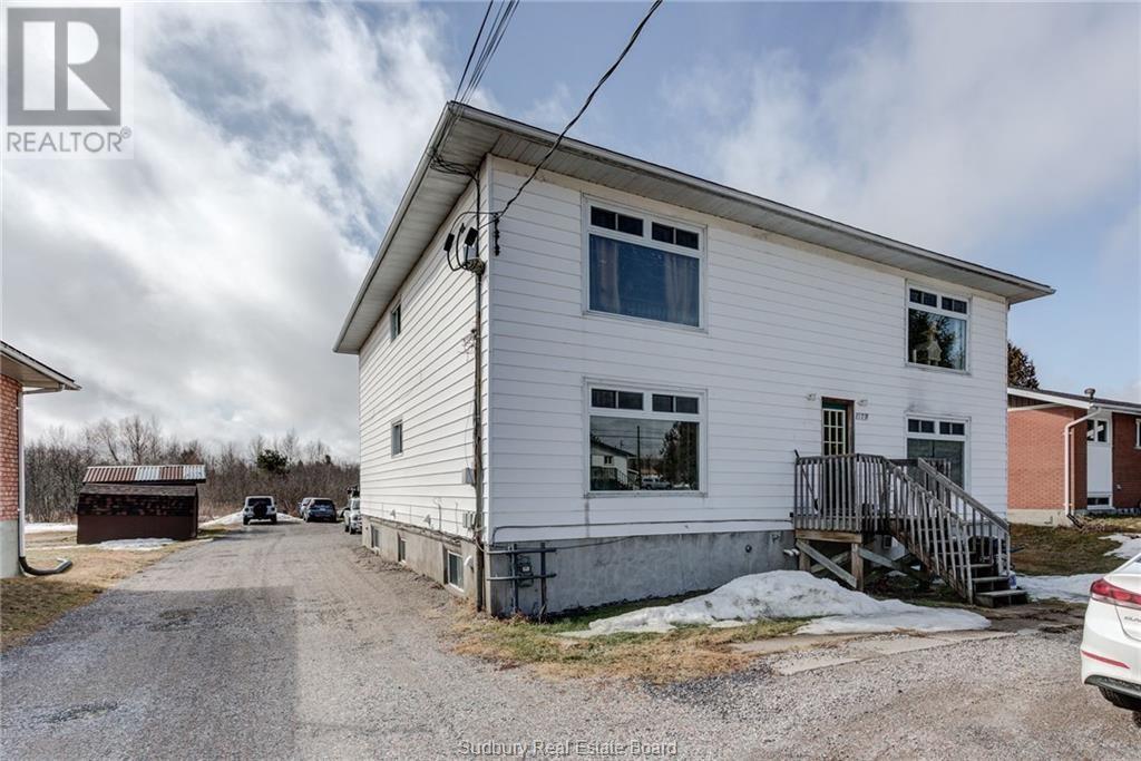 Primary Photo - 177 Laurette St