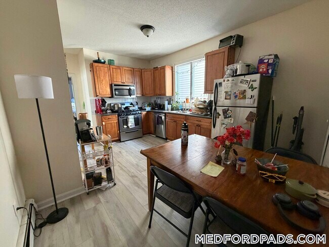 Foto del edificio - 68 Winchester St